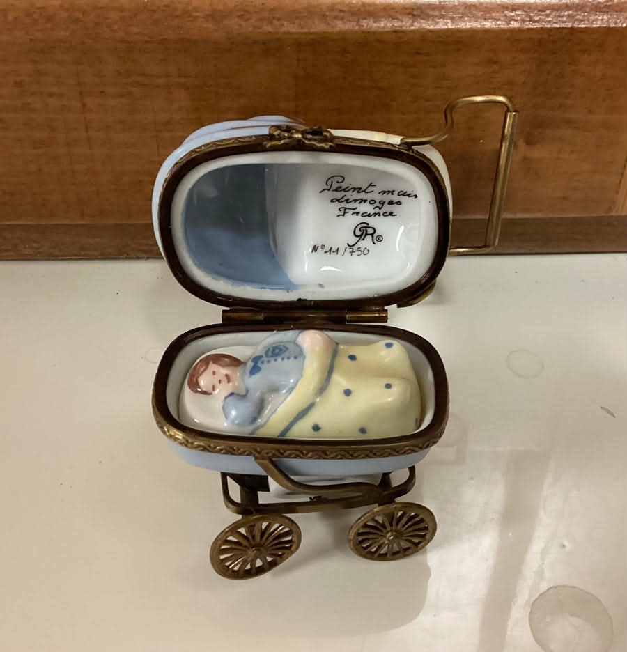 Starý talíř a krabička - 5