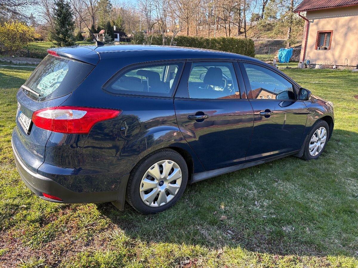 Focus kombi 1,6 i - 5