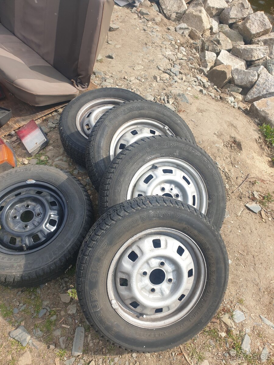 Favorit - 1. Generace typ 781 - 5