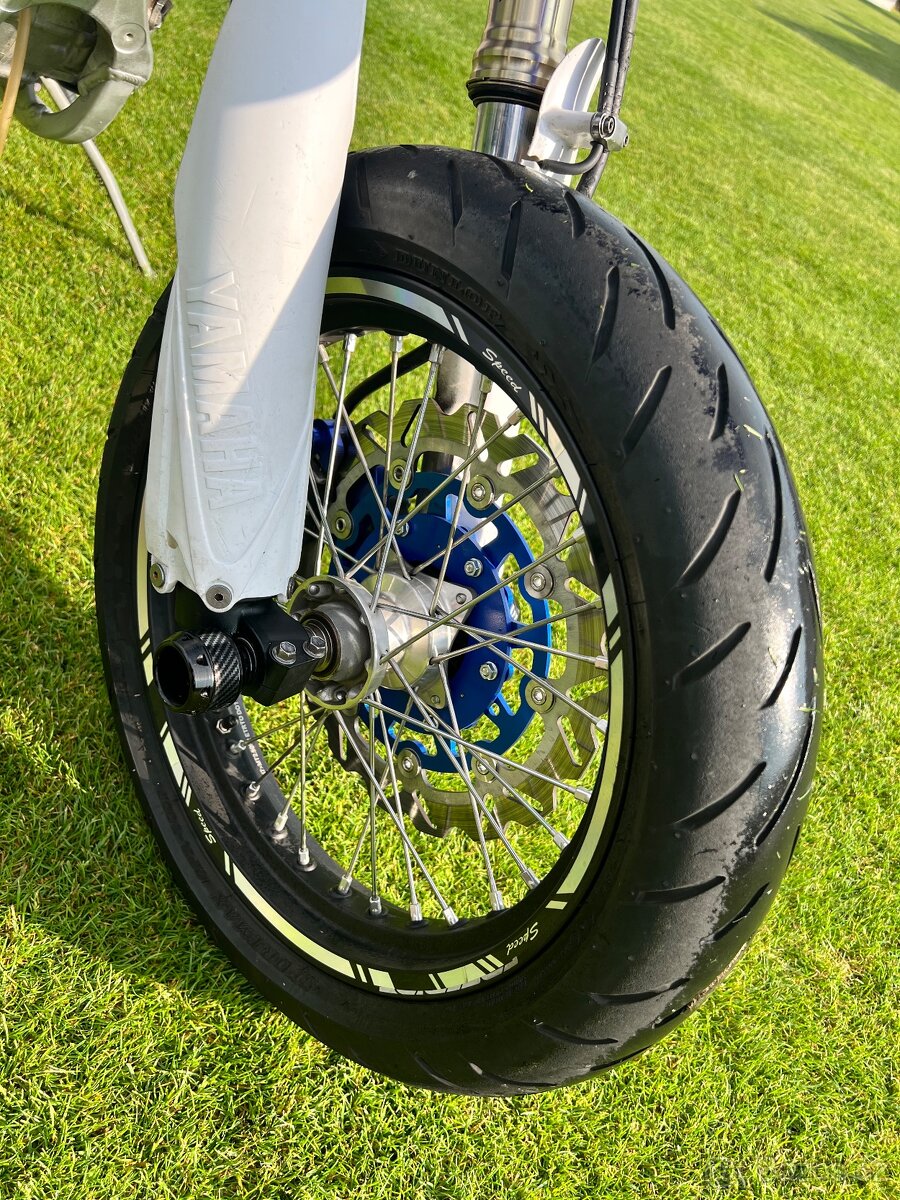 Yamaha WR450 supermoto