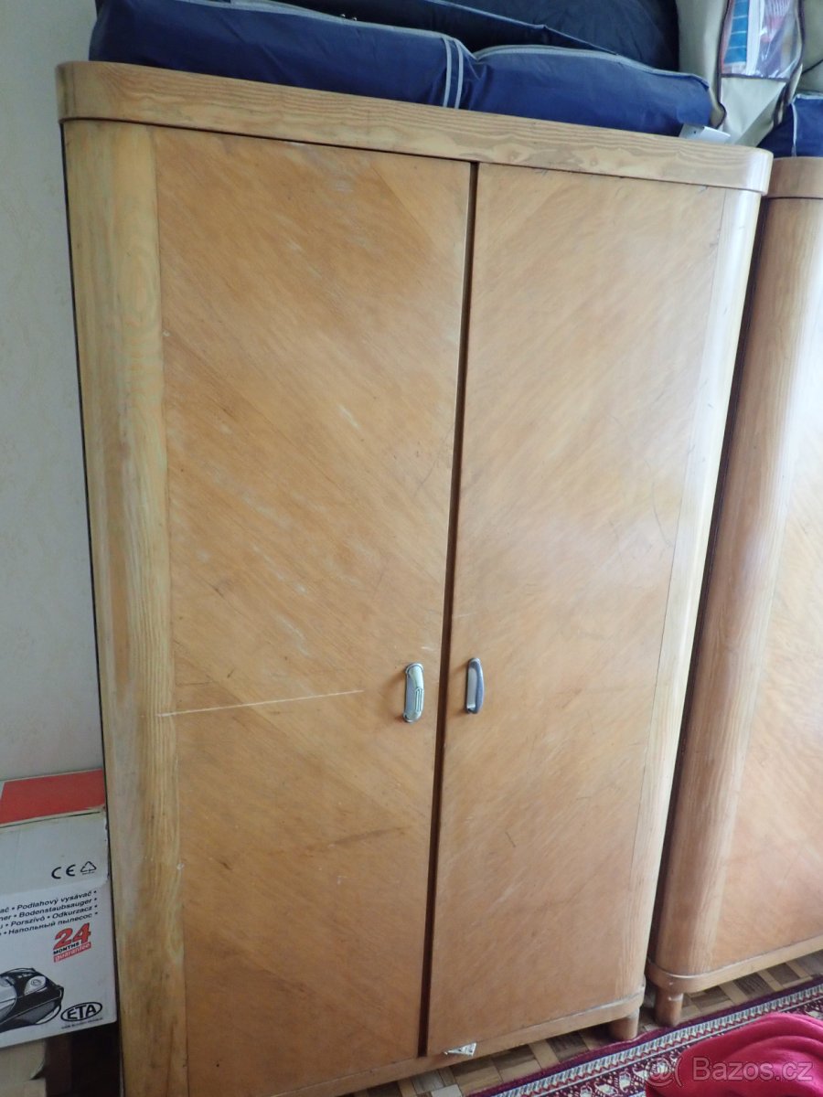 Nabízím starožitný nábytek - 5