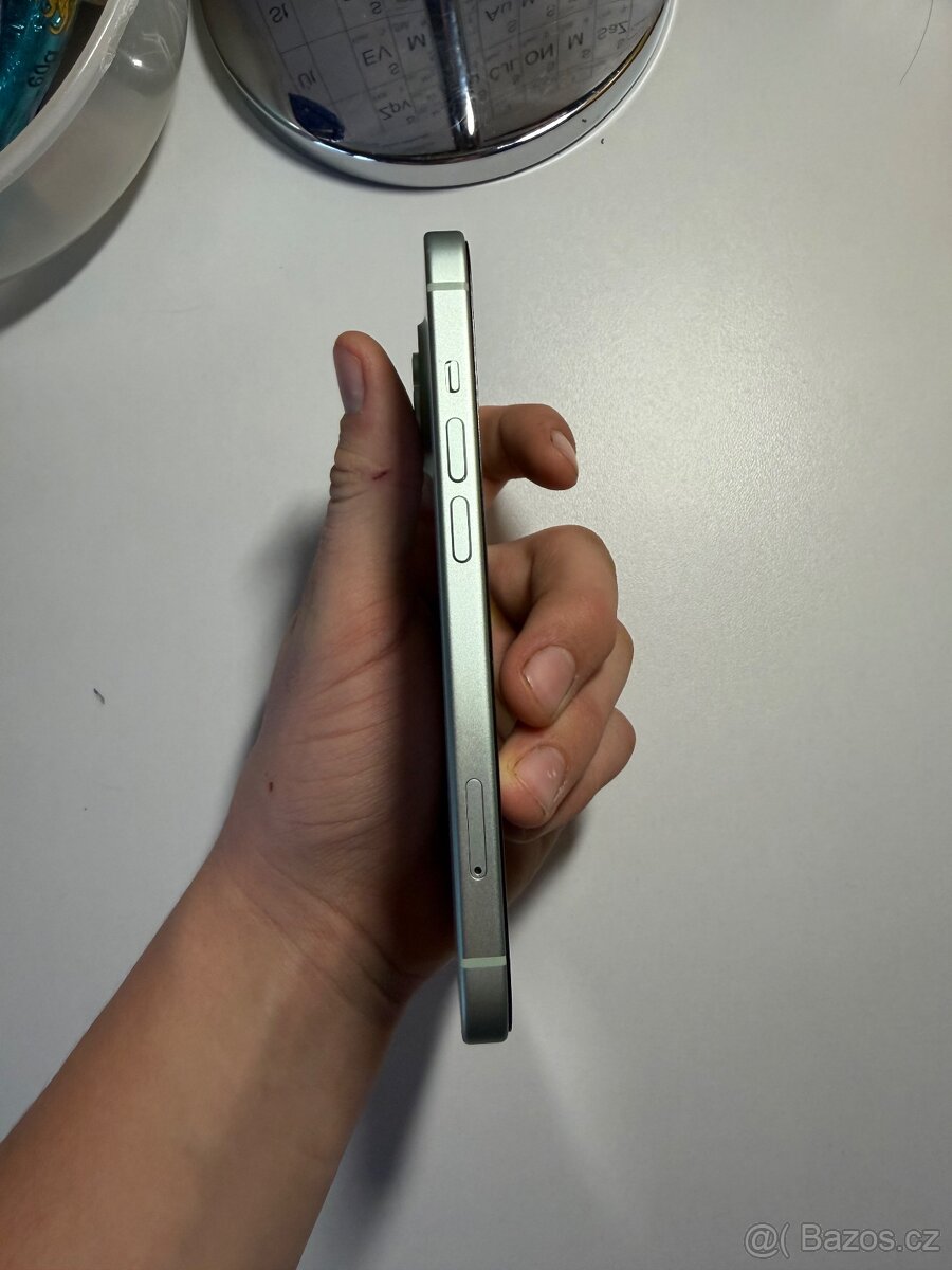 Apple iPhone 15 128GB - 5