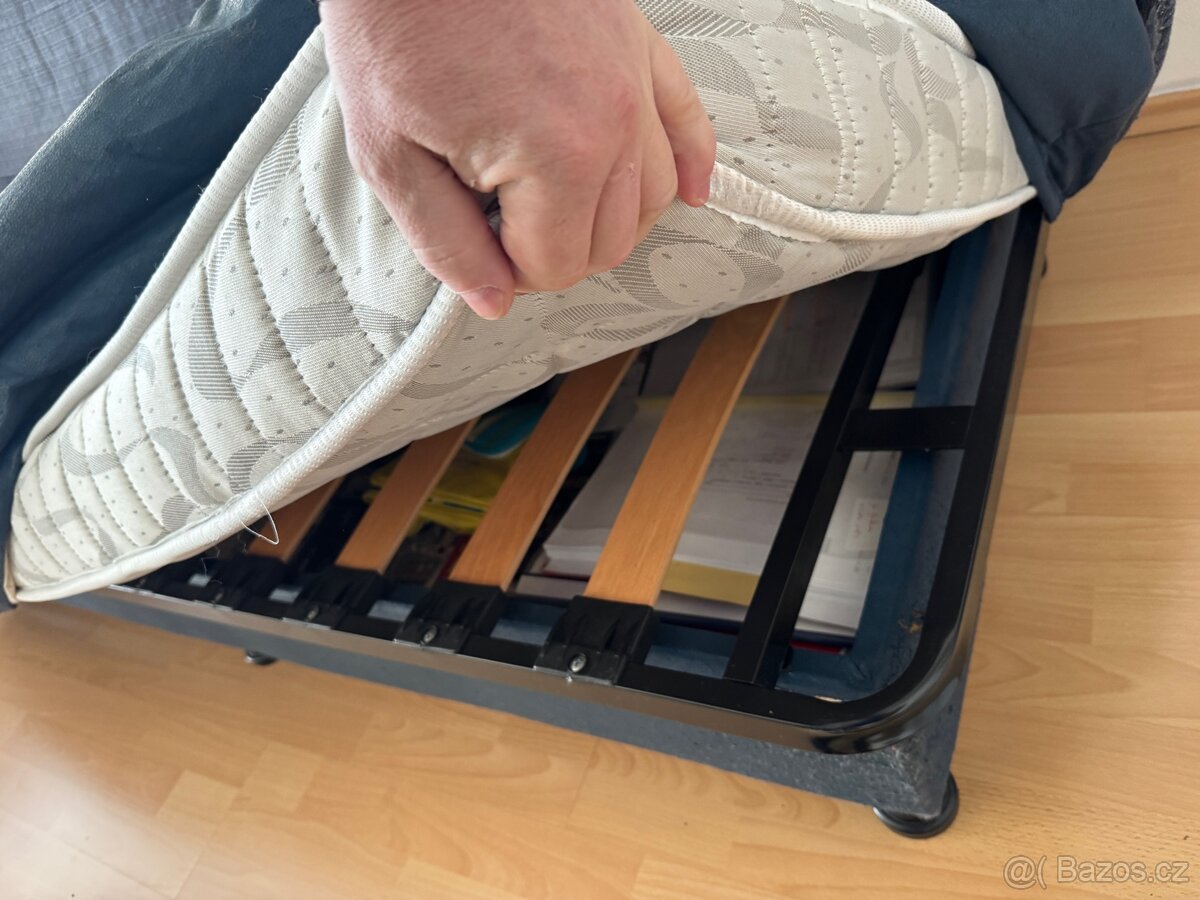 Rozkládací pohovka Ikea - 5