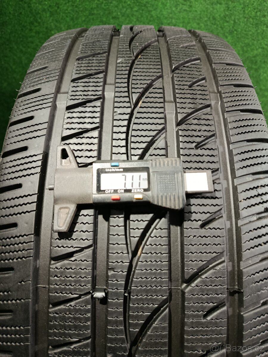 4ks zimni 245/45/19 Royal Black - 5