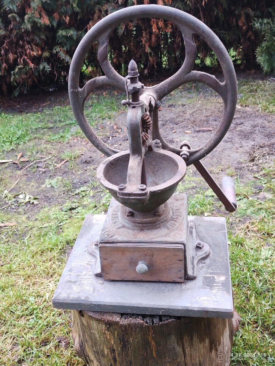 Kupecky mlynek na kavu velký - 5