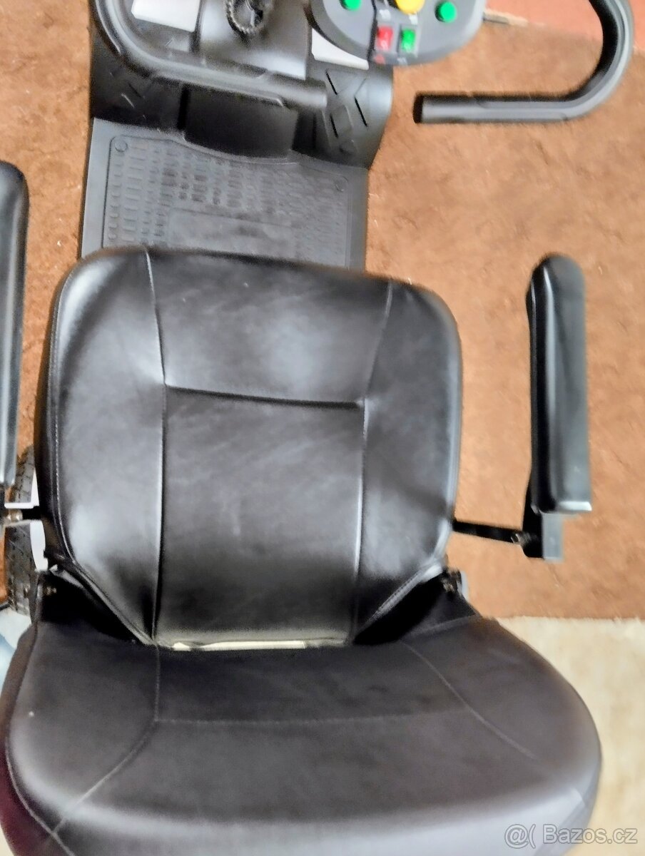 Elektrický invalidní vozík - 5