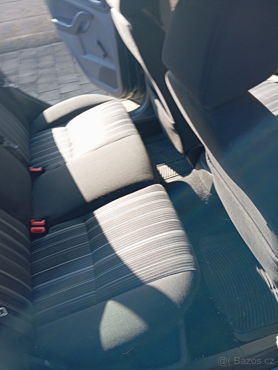 Ford Focus 1.6 16v 74kw r.v.2008 - 5