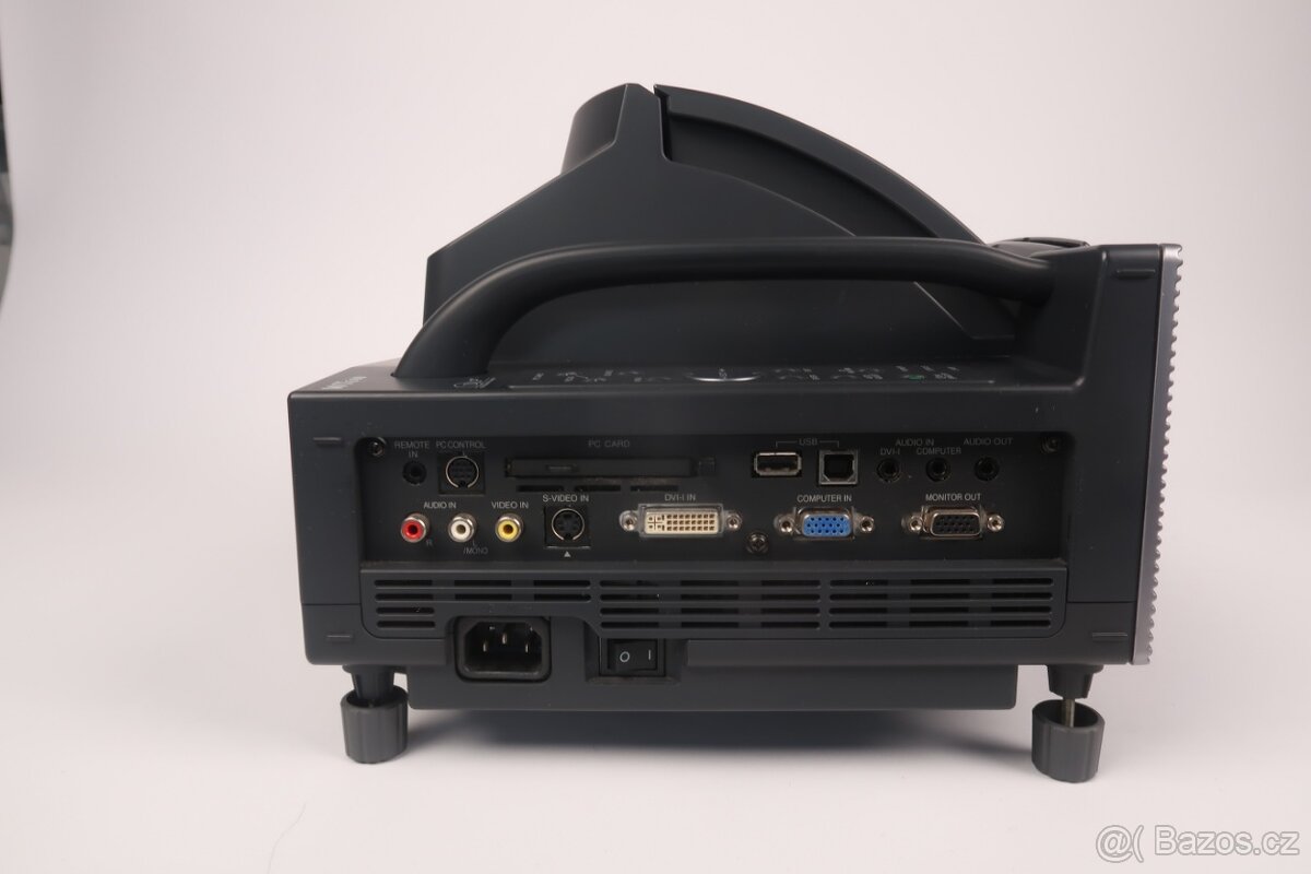 NEC WT610 projektor na ultra krátkou vzdálenost - 5