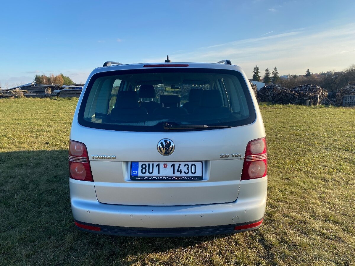 VW Touran 2.0 TDI 103 KW - 5