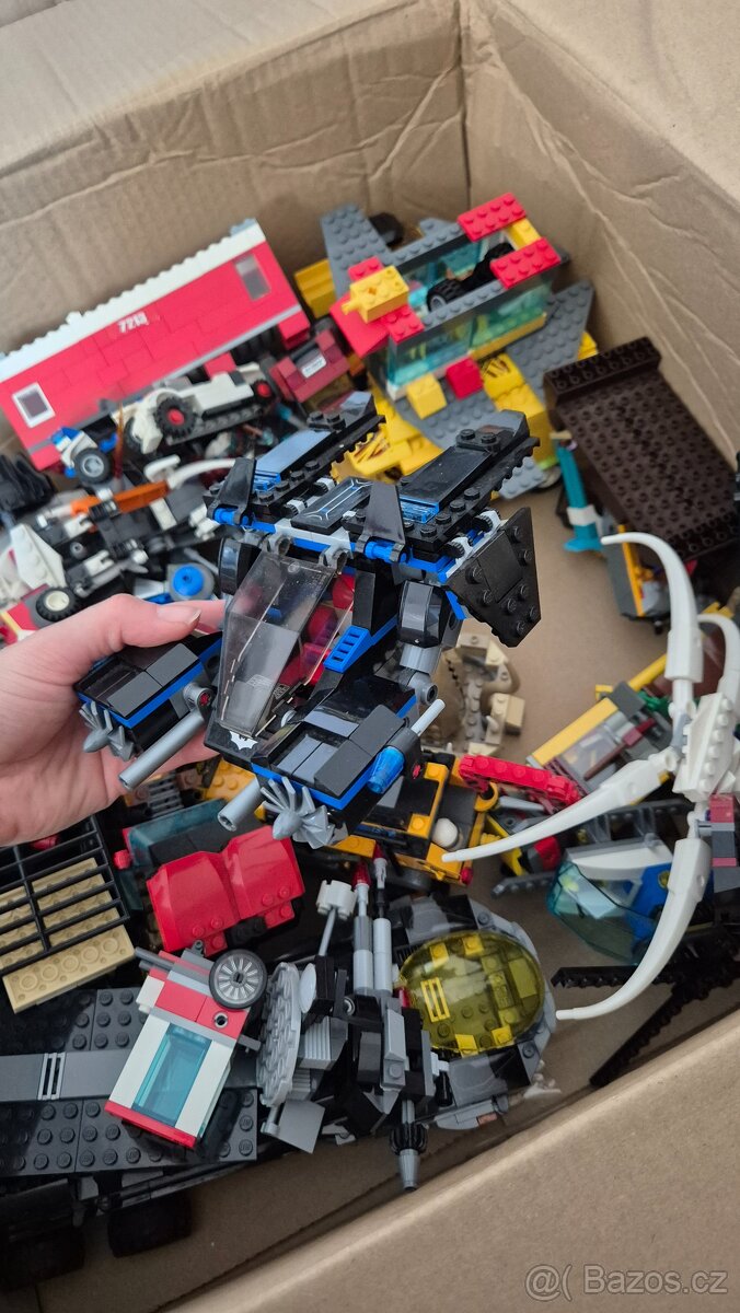 5,5 kg LEGO, celé sety - 5