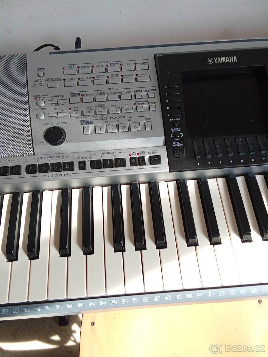 Yamaha PSR 3000 - 5
