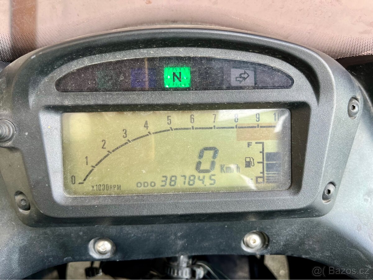 SUZUKI xf 650 freewind