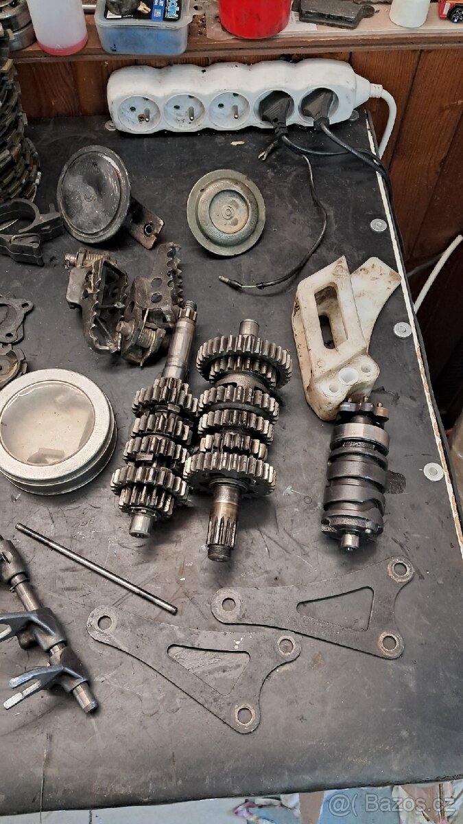 Yamaha DT 125 R RE X díly #3 - 5