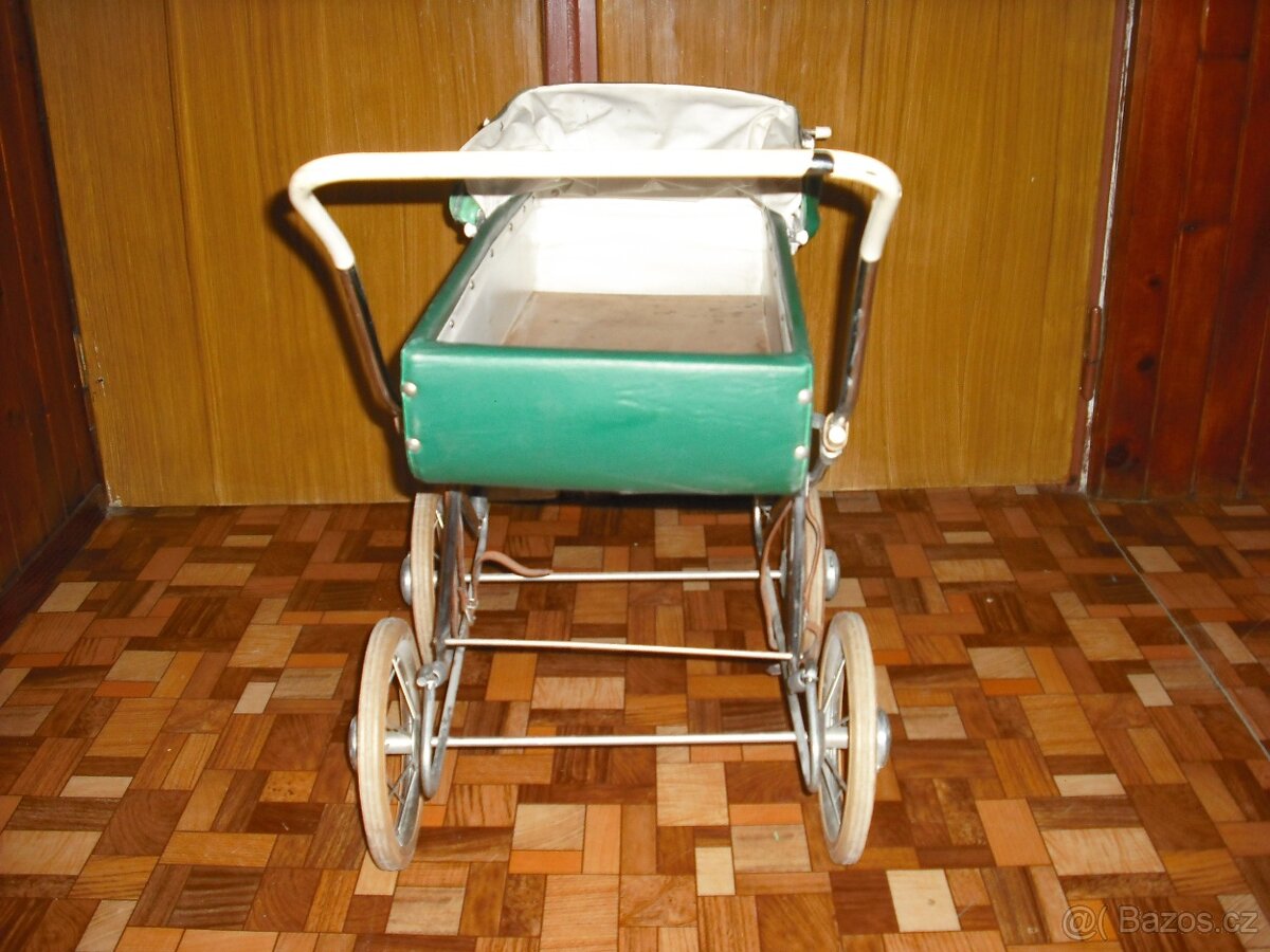 retro kočárek pro panenky - 5