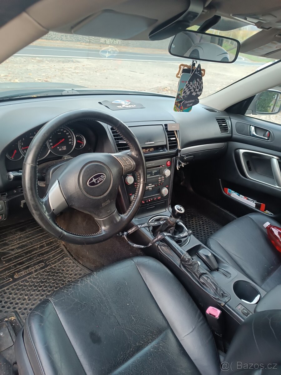 Subaru Outback 2.5 121kw LPG - 5