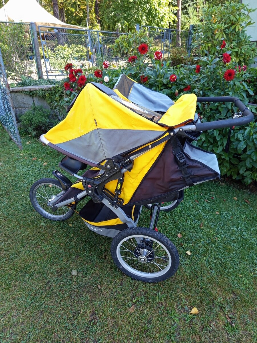 B.O.B. terénní kočárek - 5