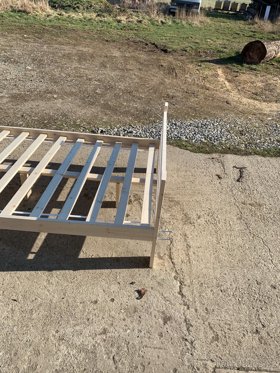 drevena postel 120x200 borovice S rostem Nova - 5