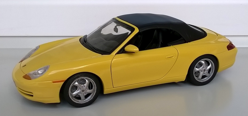 Porsche 911/996 - 997 1/18 - 5