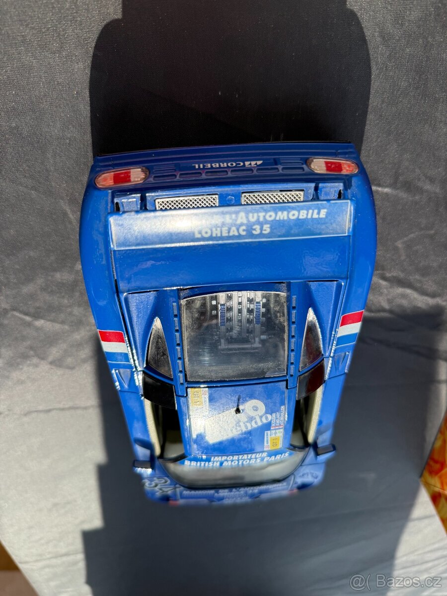 Bburago Bugatti EB110 1994 1/18 - 5