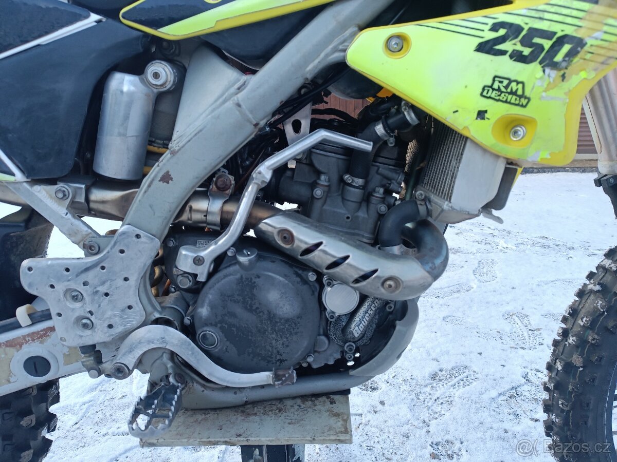 Suzuki rmz 250 2006 - 5
