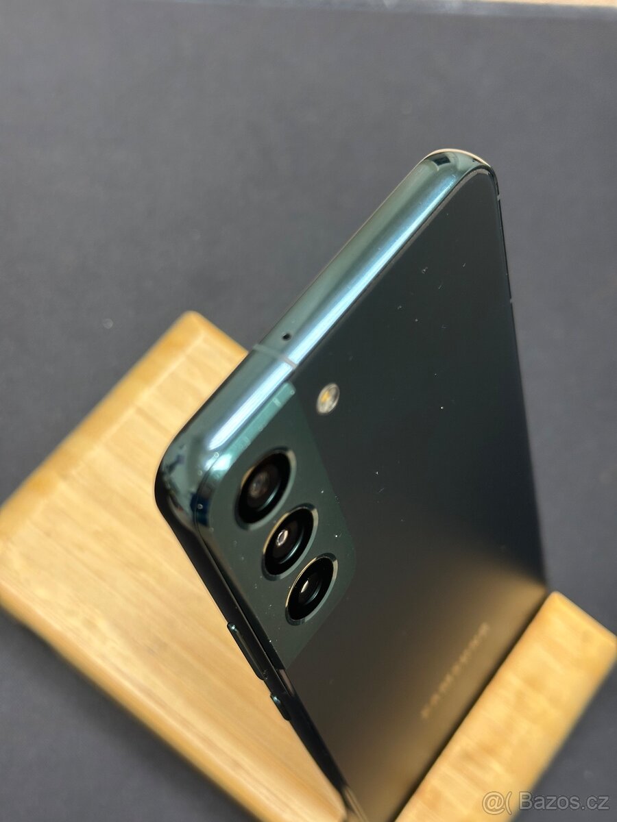 Samsung Galaxy S22 128GB Zelený - 5