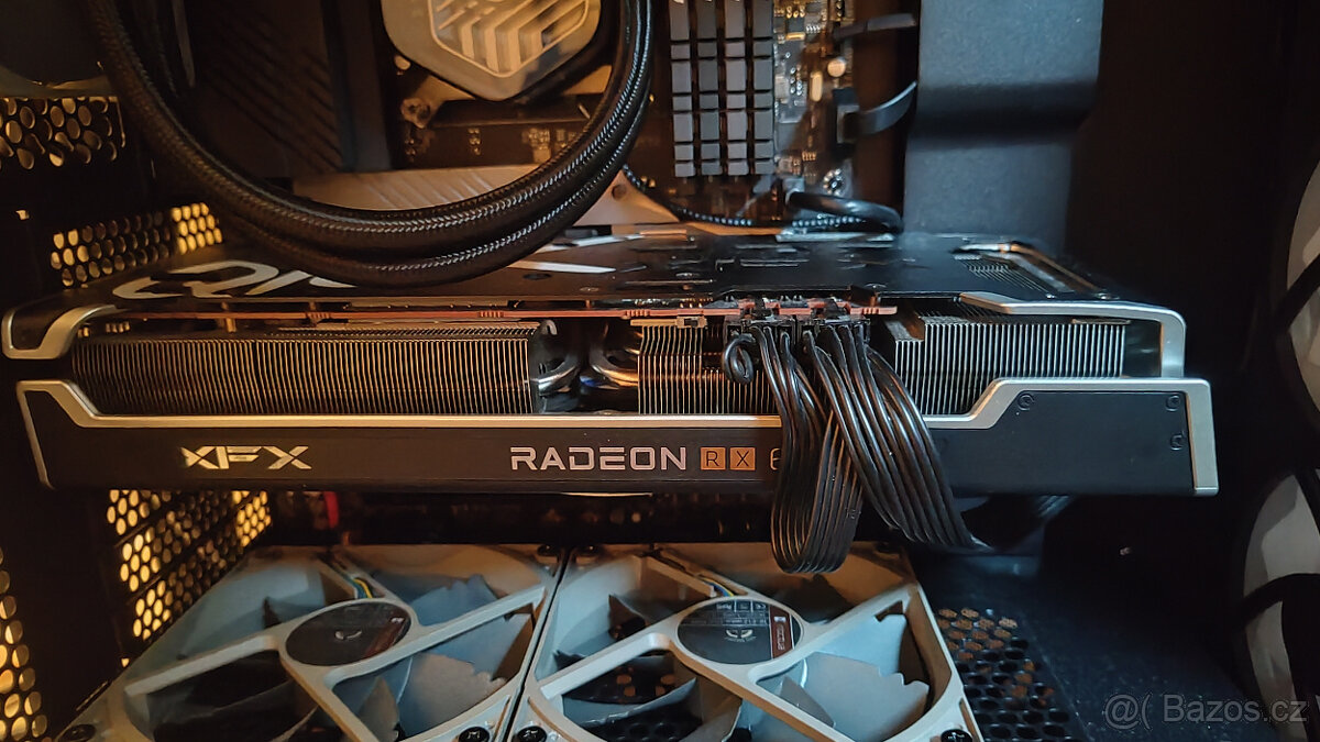 XFX SPEEDSTER QICK 319 AMD Radeon™ RX 6700 XT BLACK - 5