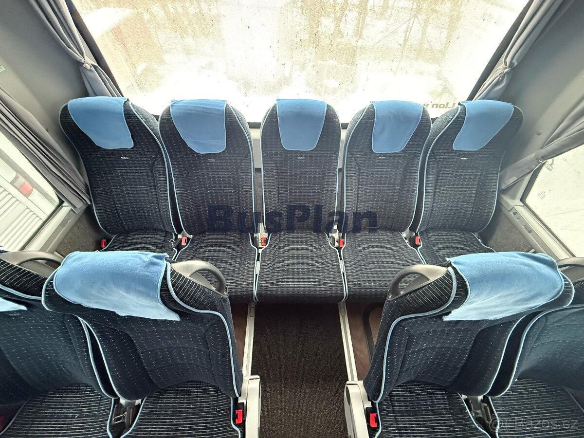 Man Lions Coach L RO8 - 5