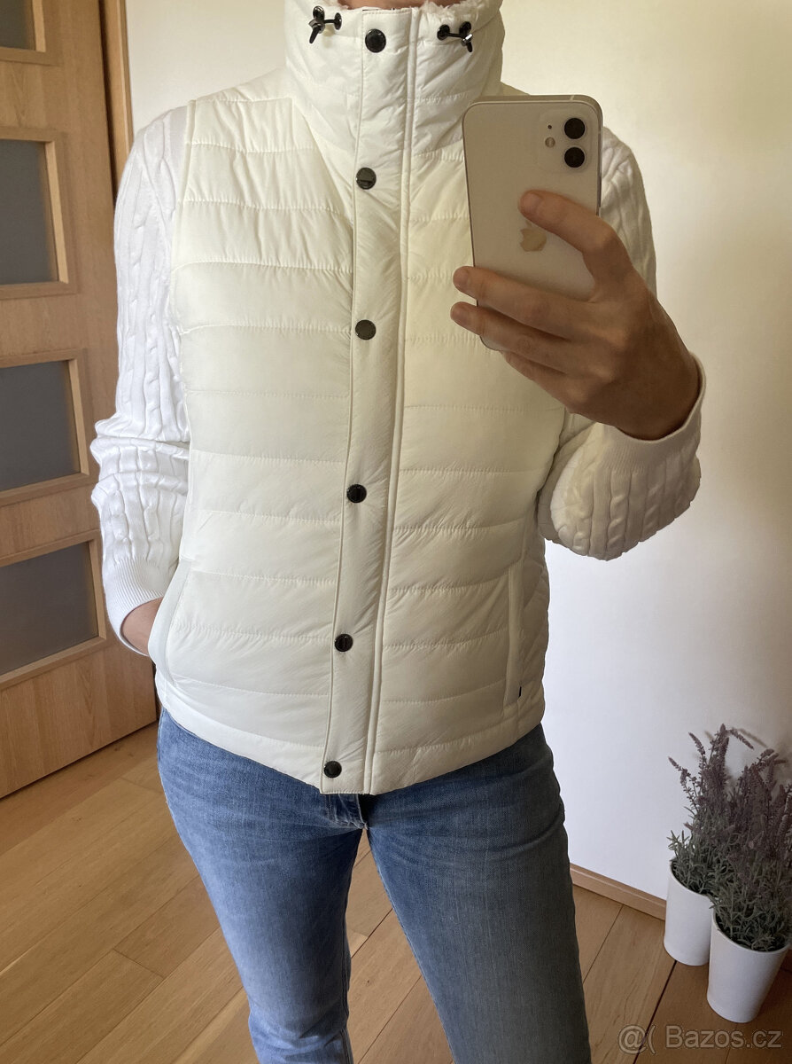 Nová bílá prošívaná vesta Calvin Klein Performance M - 5