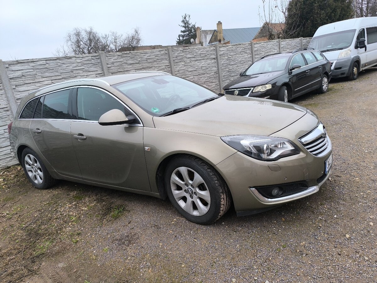 Opel Insignia sport tourer - 5