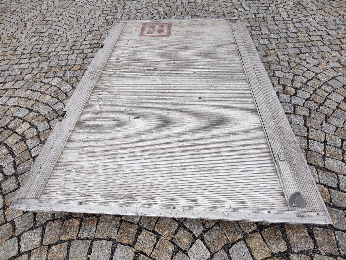 Hydraulické čelo Mbb 1000K - 5