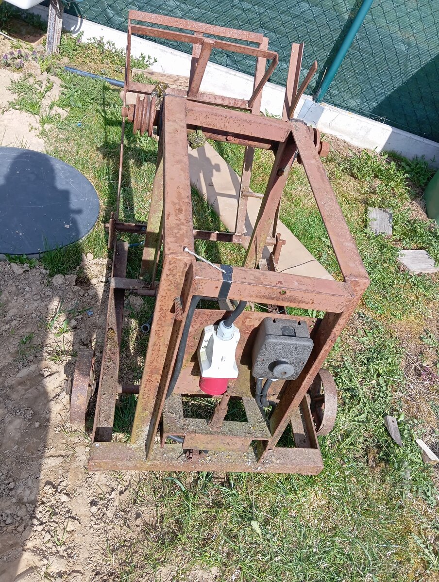 Rám cirkulárky - 5