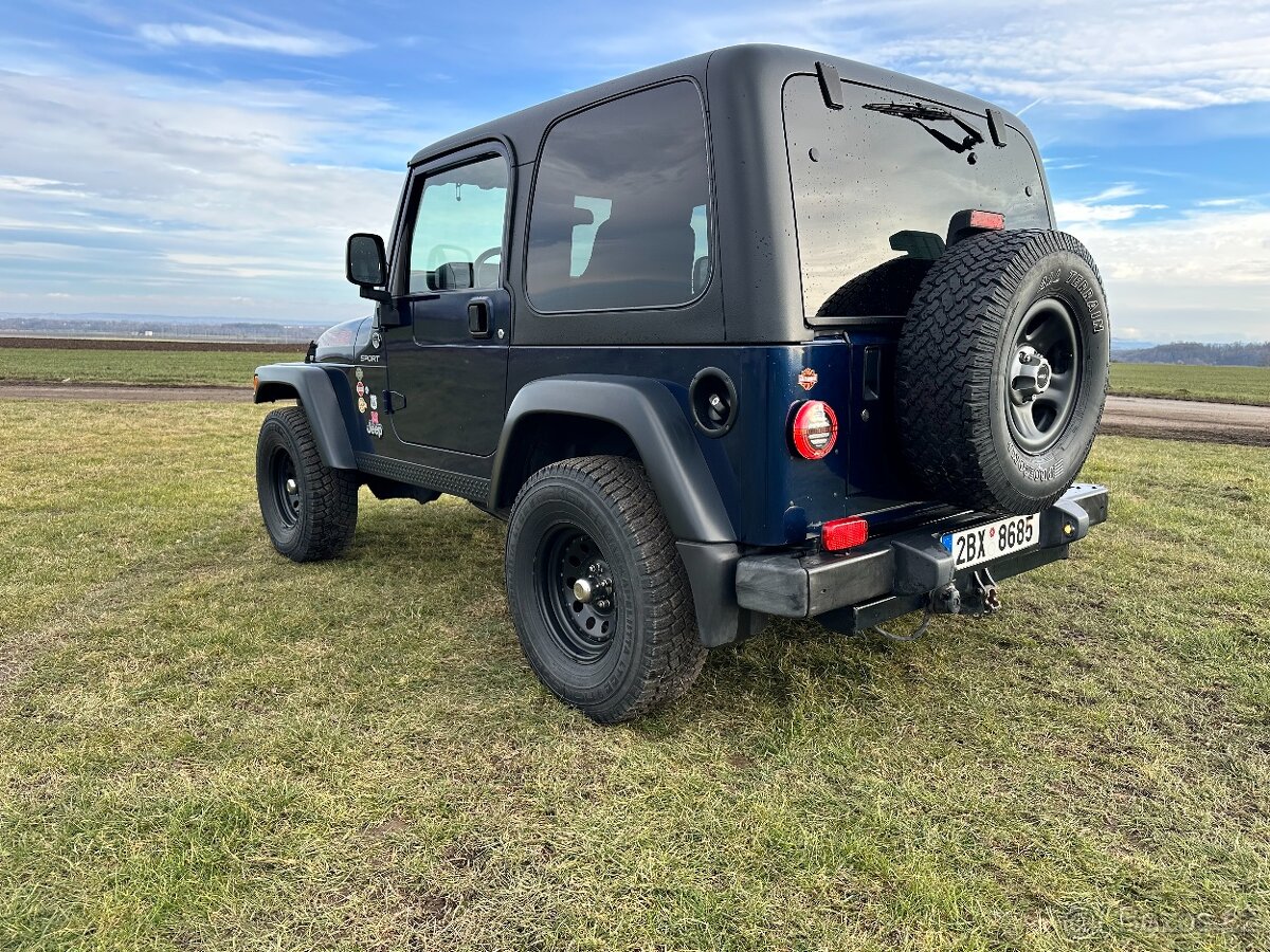 Jeep wrangler 4,0 6v 6kvl.manuál
