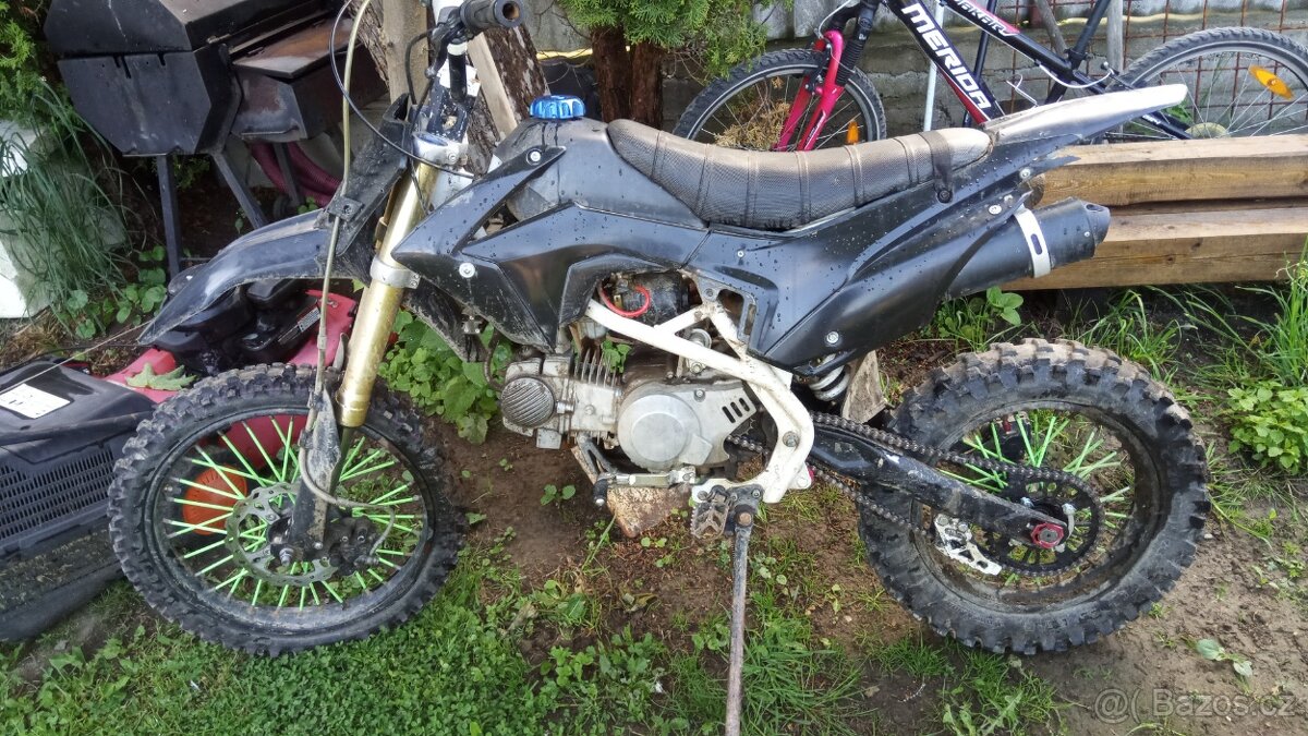 Démonx 140