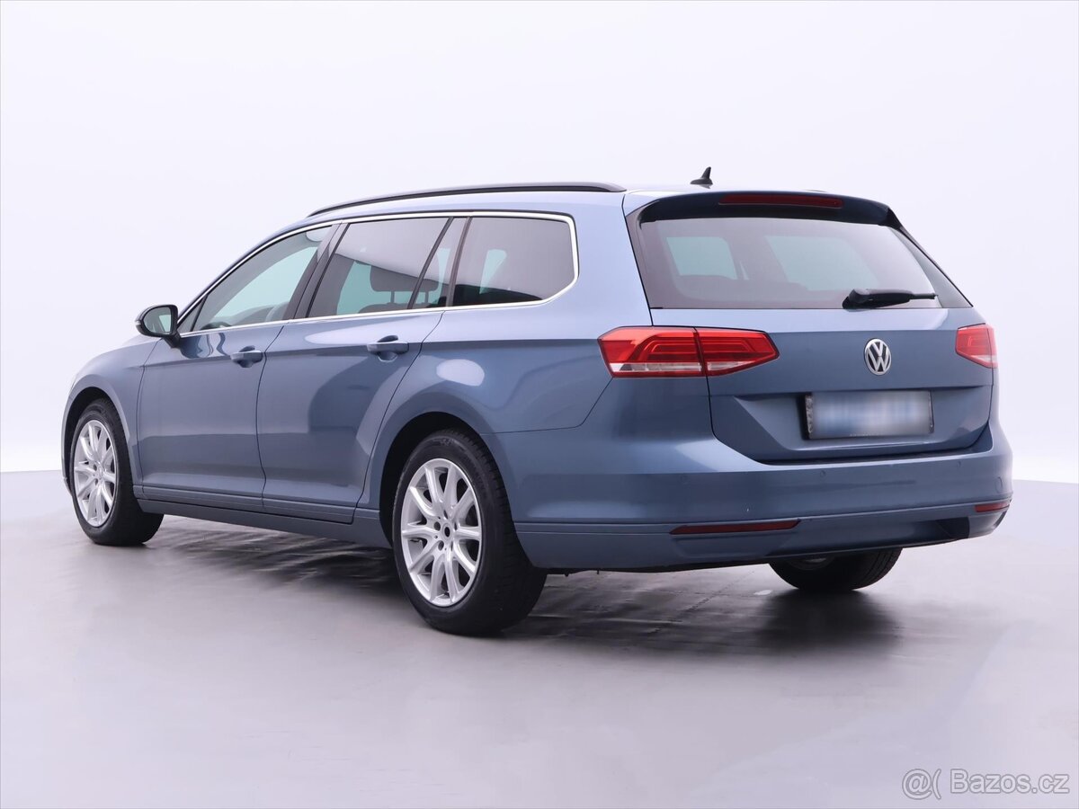 Volkswagen Passat 2,0 TDI 110kW CZ Comfortline (2015) - 5