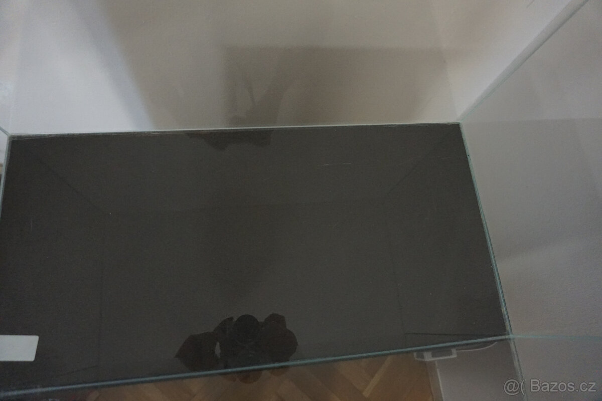 Optiwhite akvarium 60 l + skříňka + příslušenství - 5