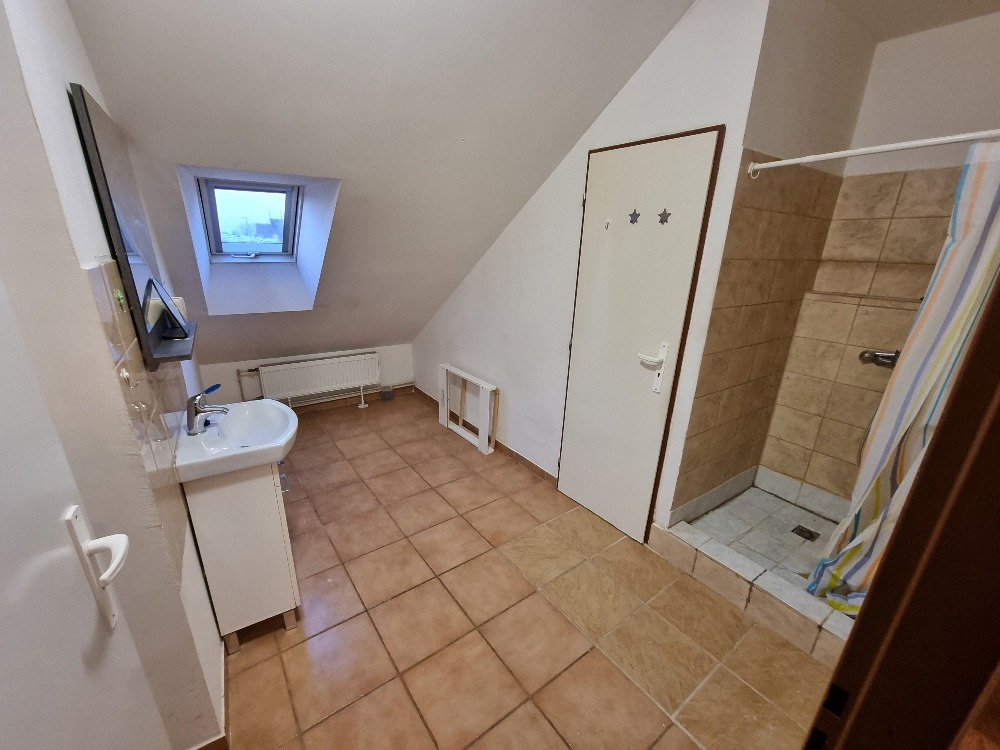 pronájem podkrovního bytu 2+1 v Bohuňovicích - 5