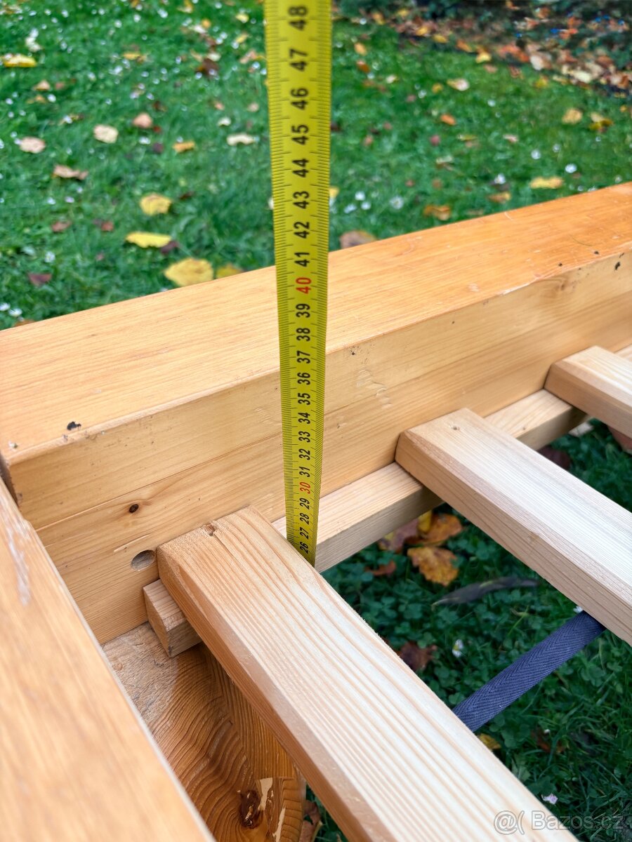 Dřevěná manželská postel 200x180 - 5