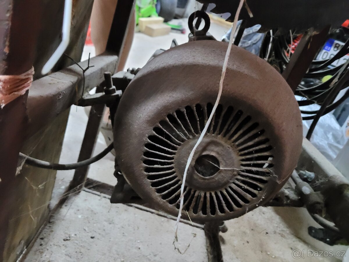 Prodám cirkulárku na 420V - 5