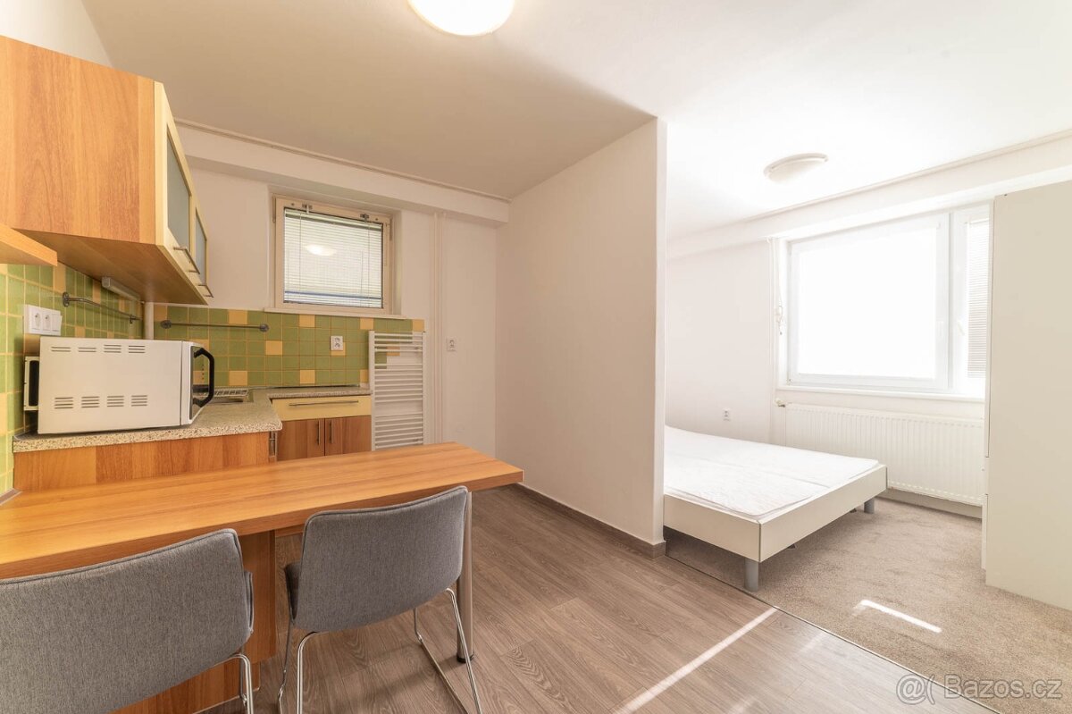 Dům 7+2 | 200m2 | Zlín-Podhoří - 5