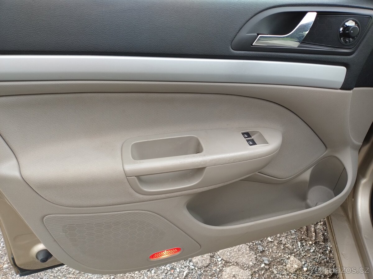 Skoda Octavia2 2,0FSI 110kW 2005 COMBI JEZDI-DILY - 5