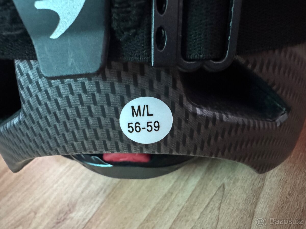 Lyzarska prilba + bryle - 5