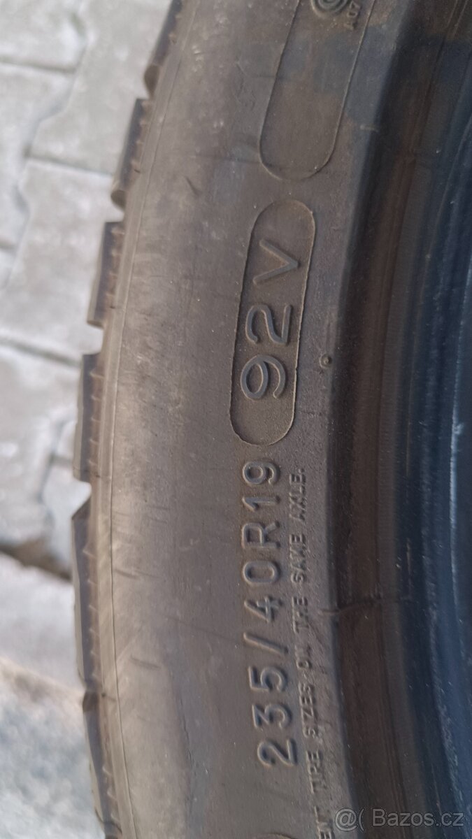 235/40/19 235/40 r19 - 5