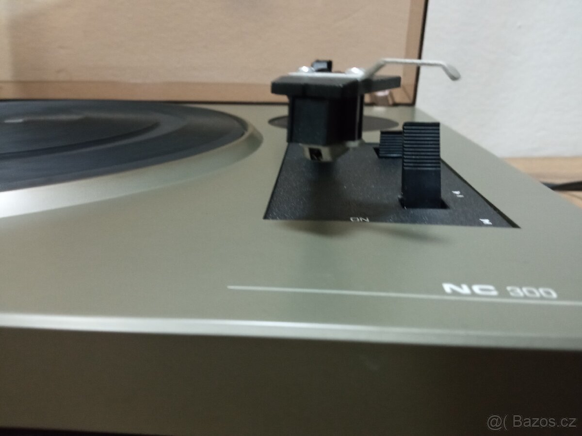 Gramofon Tesla NC 300 - 5