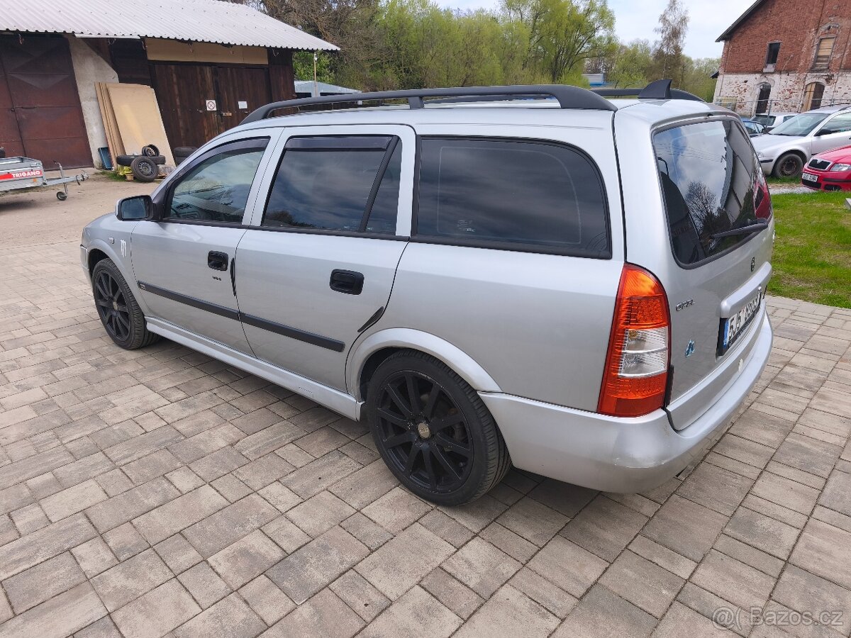 Prodám Opel Astra caravan 1.7dti 55kw.Nová STK - 5