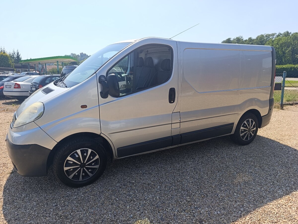 Opel Vivaro 2.0 DCi tažné DPH klima - 5