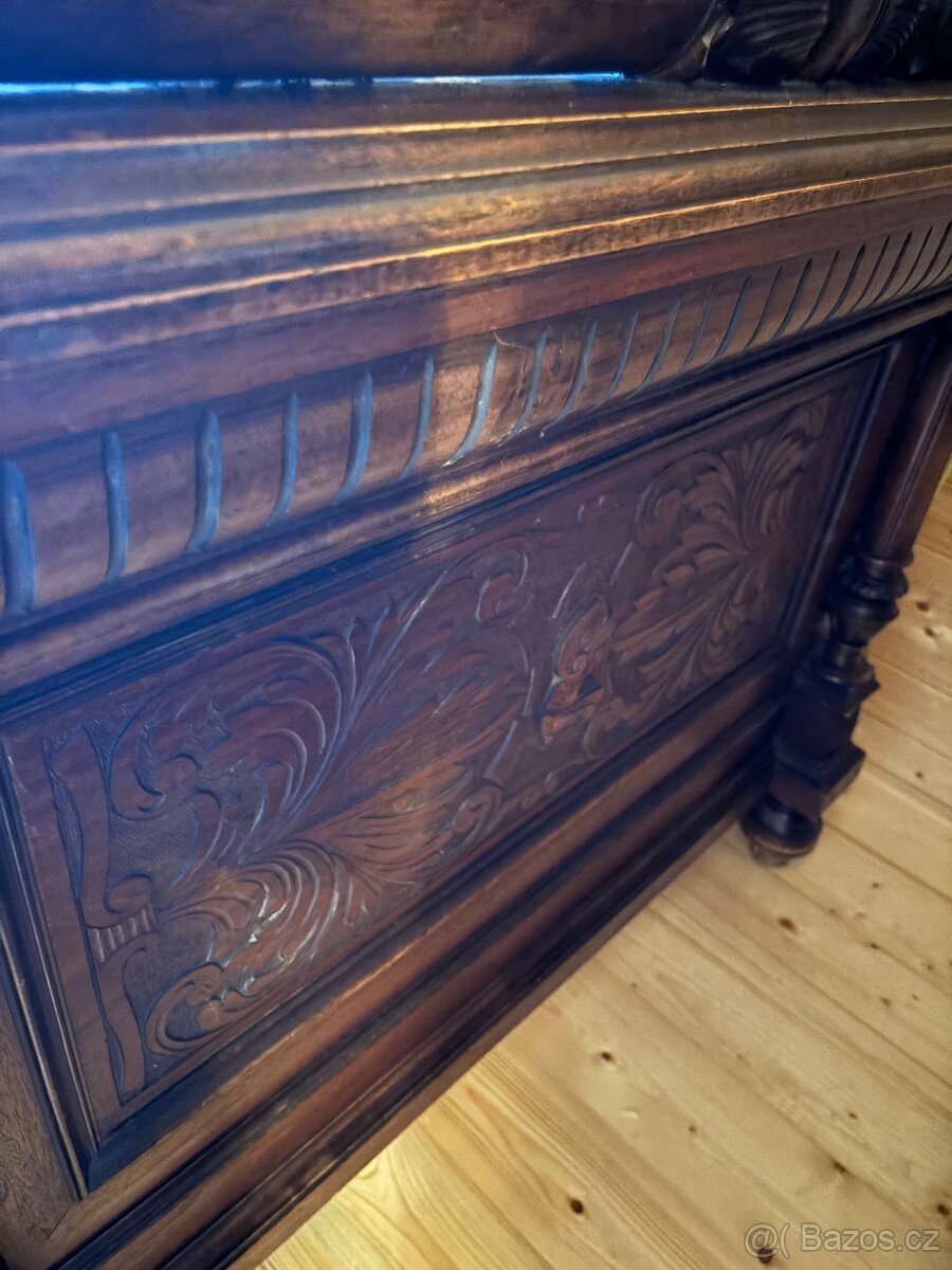 Starožitná postel s roštem a matraci - 5