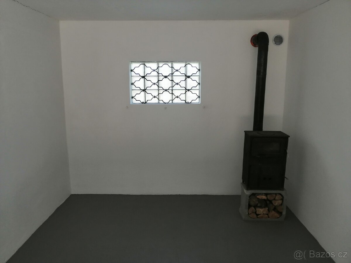 Prodám řadovou garáž - 5