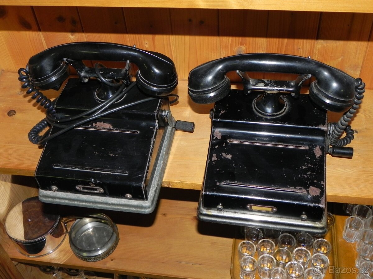 Staré telefony - 5