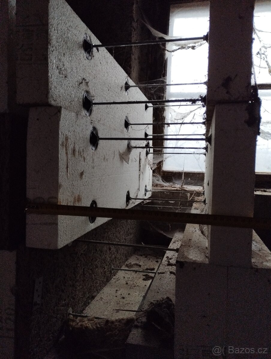 Věncovky štěpkocementová s polystyrenem 23ks - 5