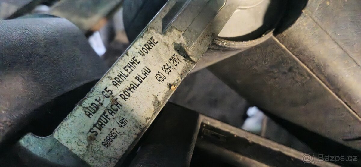 Loketni operka audi A6 4B C5 - 5